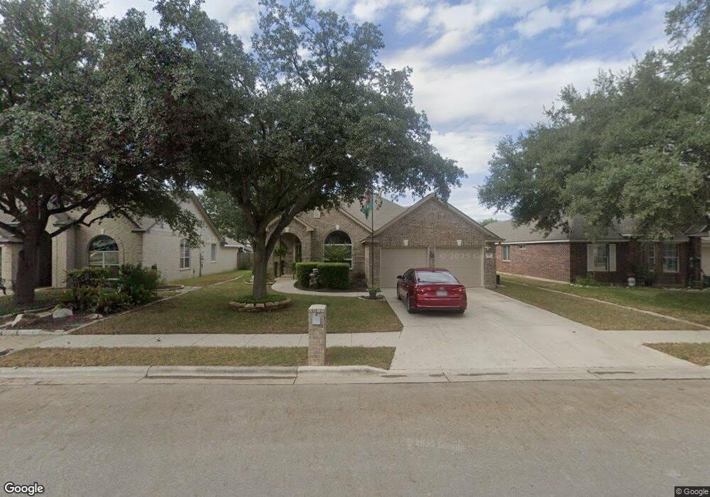 833 Fair Ln, New Braunfels, TX 78130 - photo 1