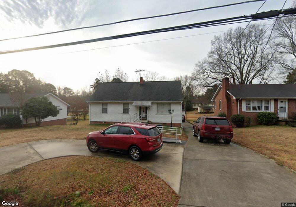 805 Hillsboro St, Oxford, NC 27565 - photo 1