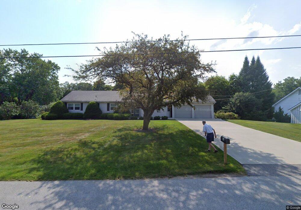 57 Hillside Rd, Rutland, VT 05701 - photo 1