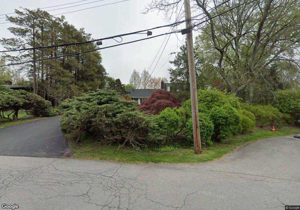 8 Lakeview Ave W, Cortlandt Manor, NY 10567 - photo 1