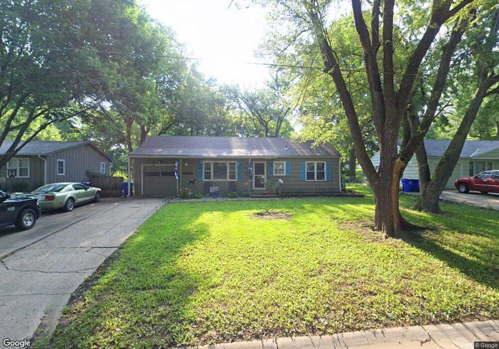 6545 Switzer St, Shawnee, KS 66203 - photo 1