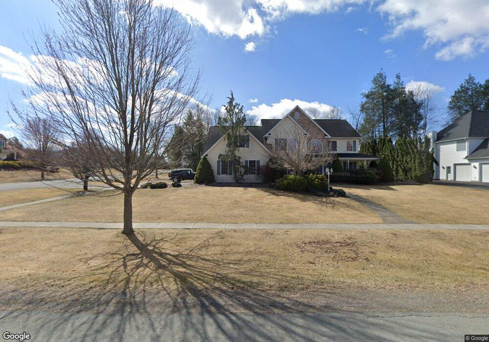 909 Old Logger Rd, Moscow, PA 18444 - photo 1