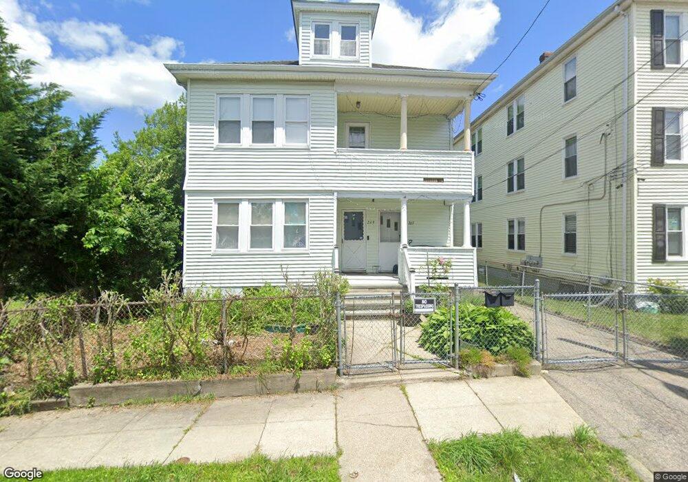 267 Waverly St unit 271, Providence, RI 02909 - photo 1