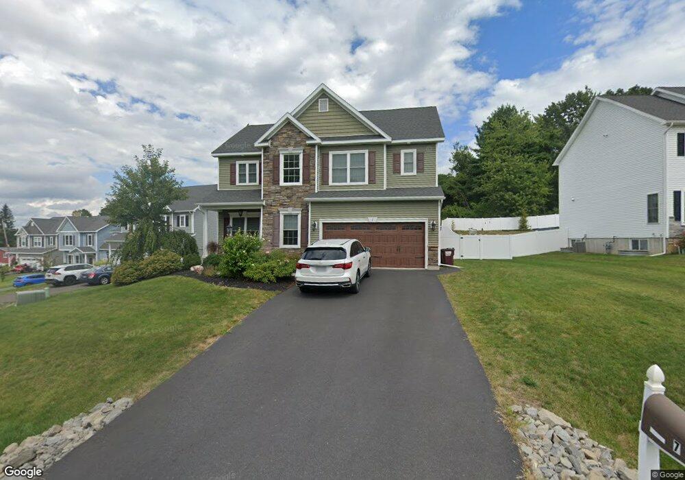 7 Rysedorph Ln, Rensselaer, NY 12144 - photo 1