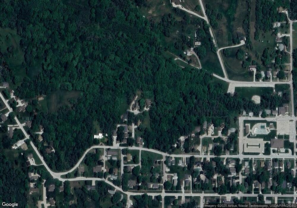 422 N Park Ave, Logan, IA 51546 - photo 1