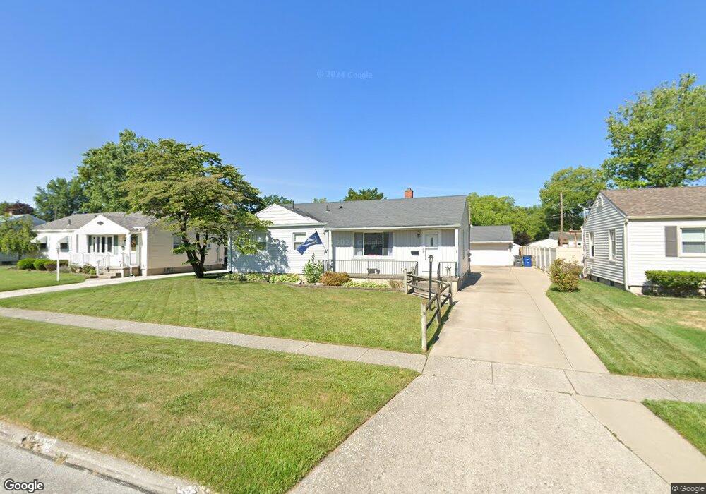 5117 Sandra Dr, Toledo, OH 43613 - photo 1