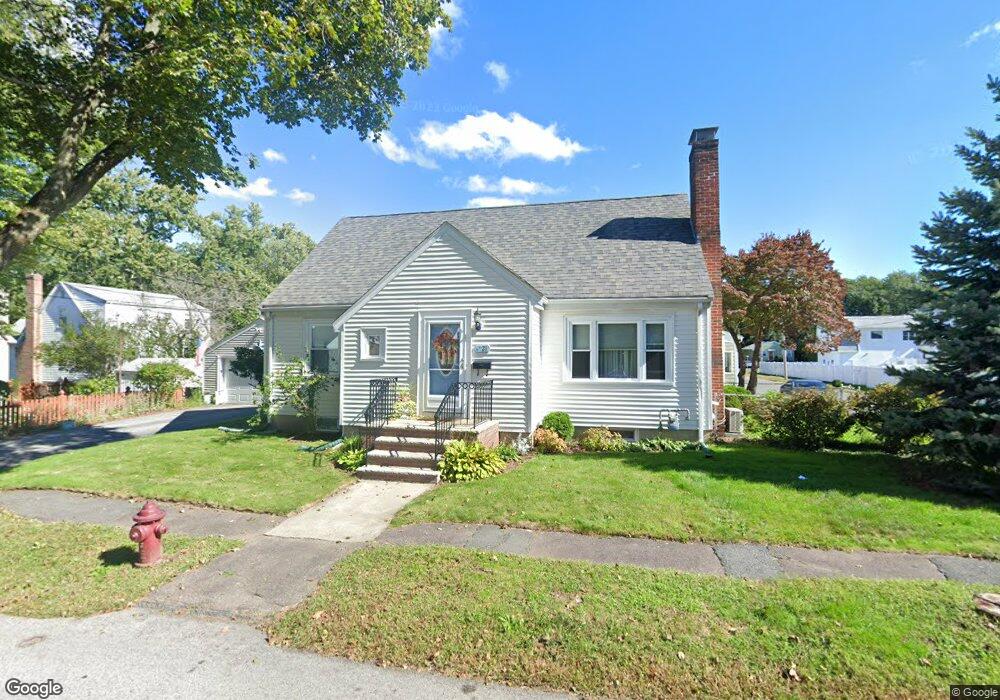 21 Tuttle St, Saugus, MA 01906 - photo 1