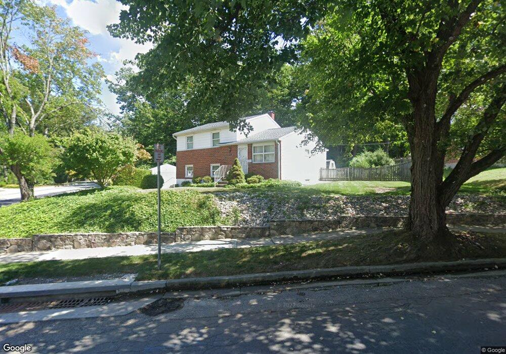 925 Kenilworth Dr, Towson, MD 21204 - photo 1