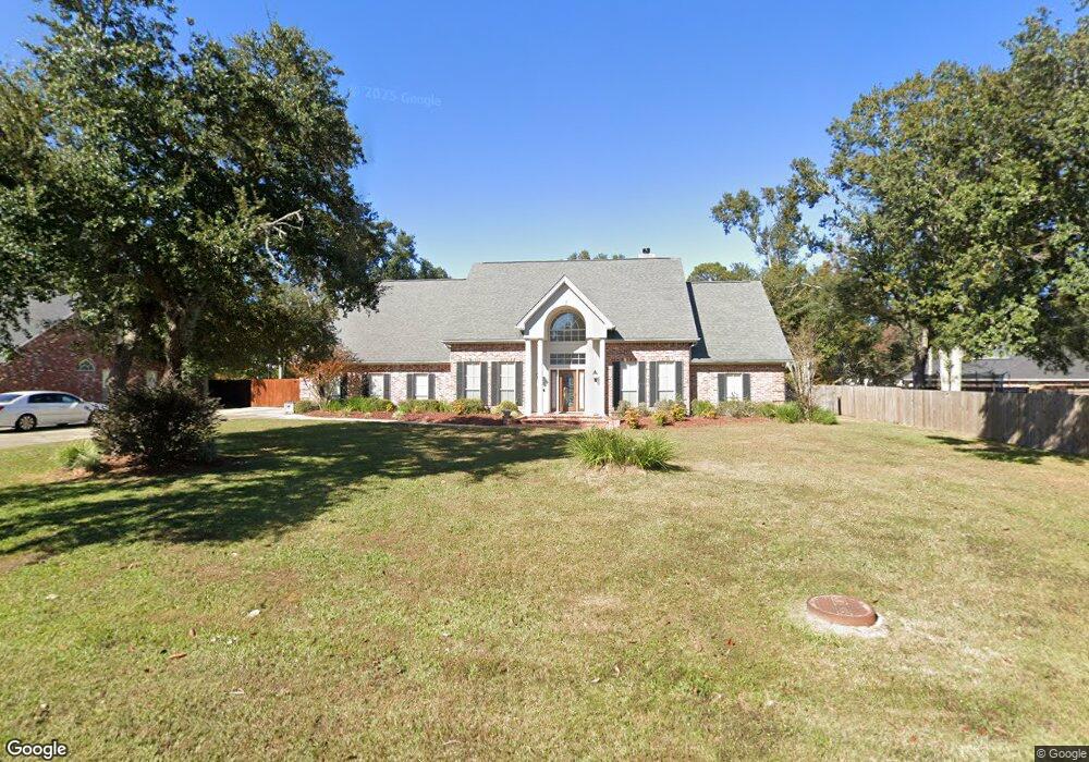 1011 Bay Ridge Dr, Slidell, LA 70461 - photo 1