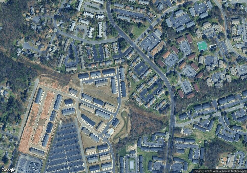 8159 Carriage Bend Ln, Henrico, VA 23294 - photo 1