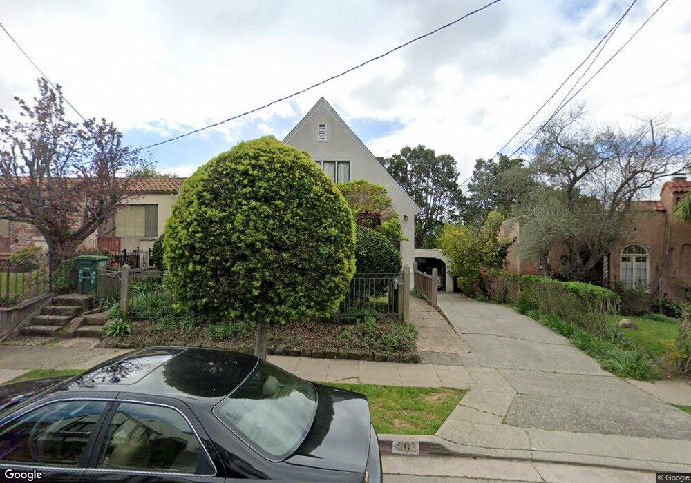 902 San Benito Rd, Berkeley, CA 94707 - photo 1