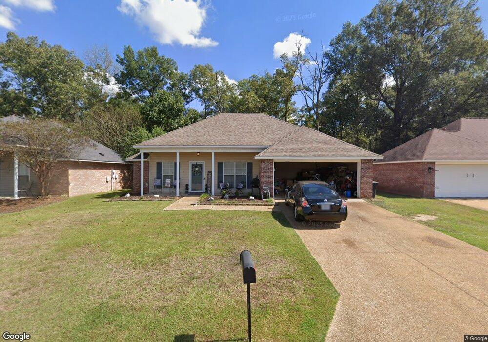 1108 Bullrun Dr, Byram, MS 39272 - photo 1