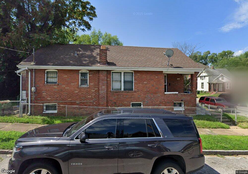 4050 Dryden Ave, Saint Louis, MO 63115 - photo 1