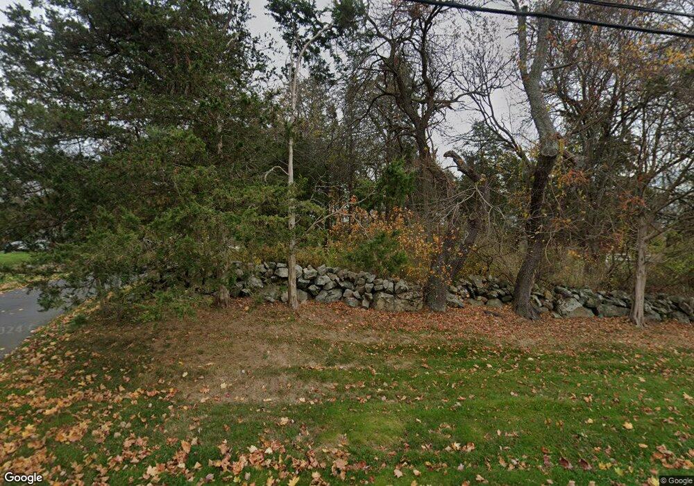 17 Low St, Newbury, MA 01951 - photo 1