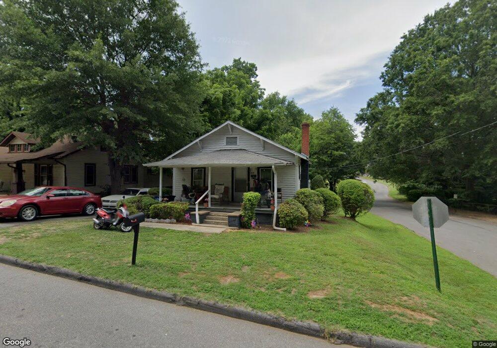 510 Fayetteville Ave, Statesville, NC 28677 - photo 1