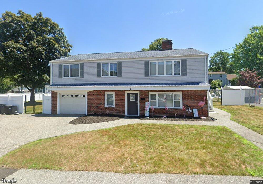 5 Pranker Rd, Saugus, MA 01906 - photo 1