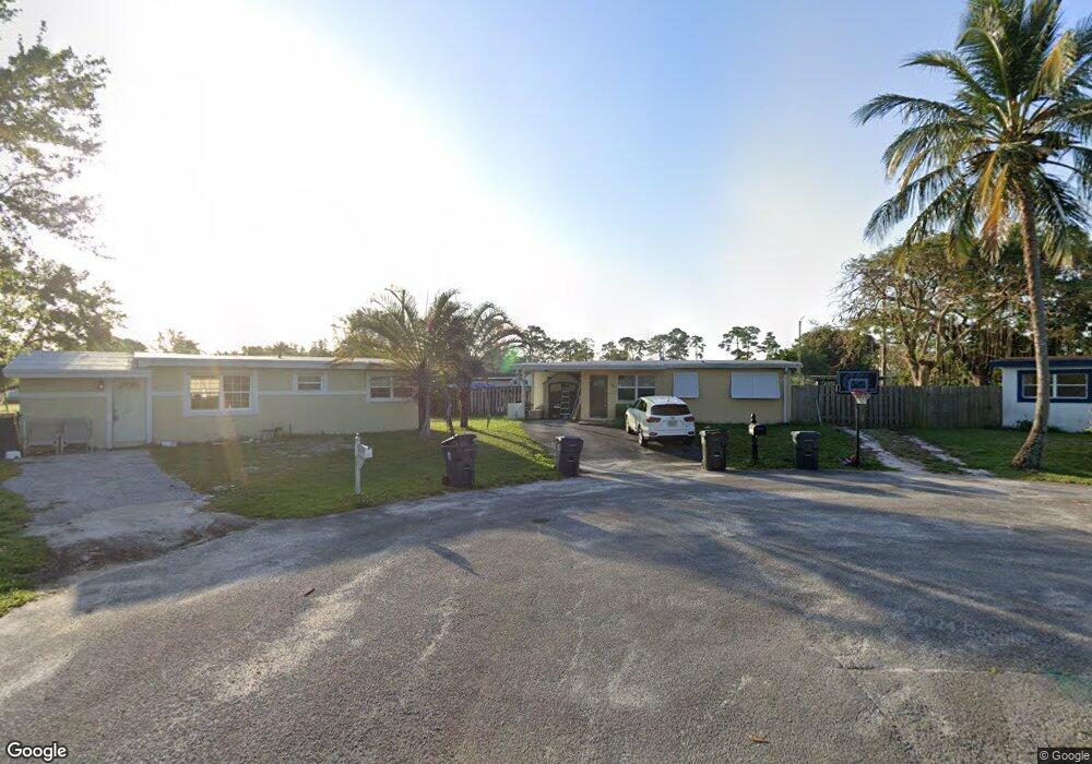 5560 Calico Cir, West Palm Beach, FL 33415 - photo 1