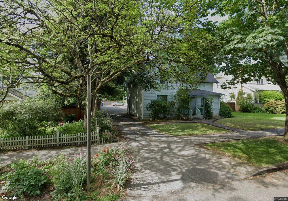 952 W Broadway, Eugene, OR 97402 - photo 1