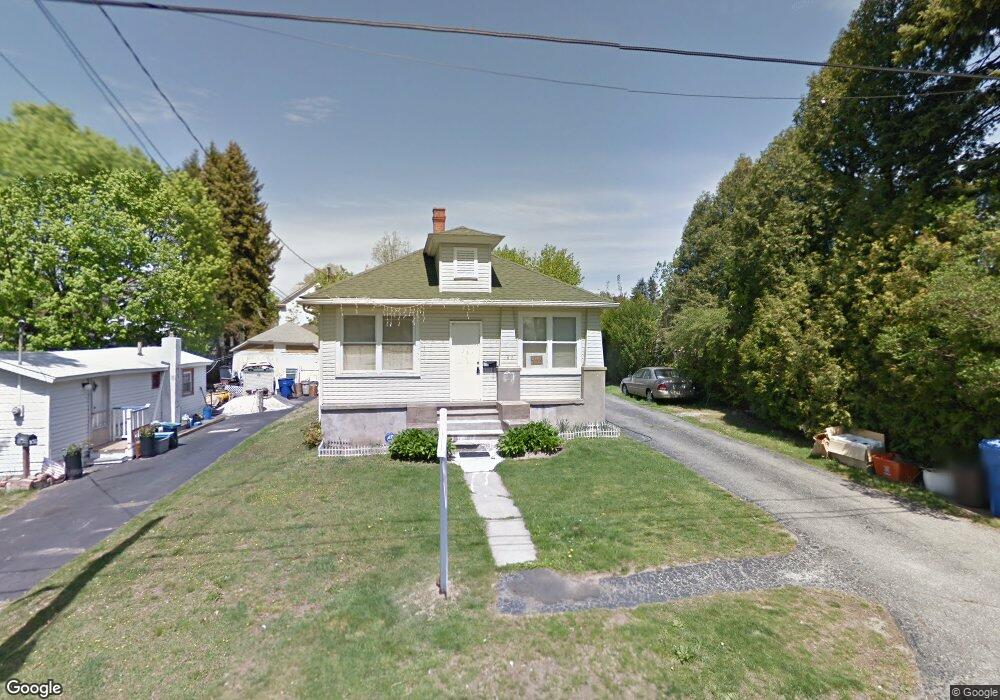 107 Citizens Ave, Waterbury, CT 06704 - photo 1