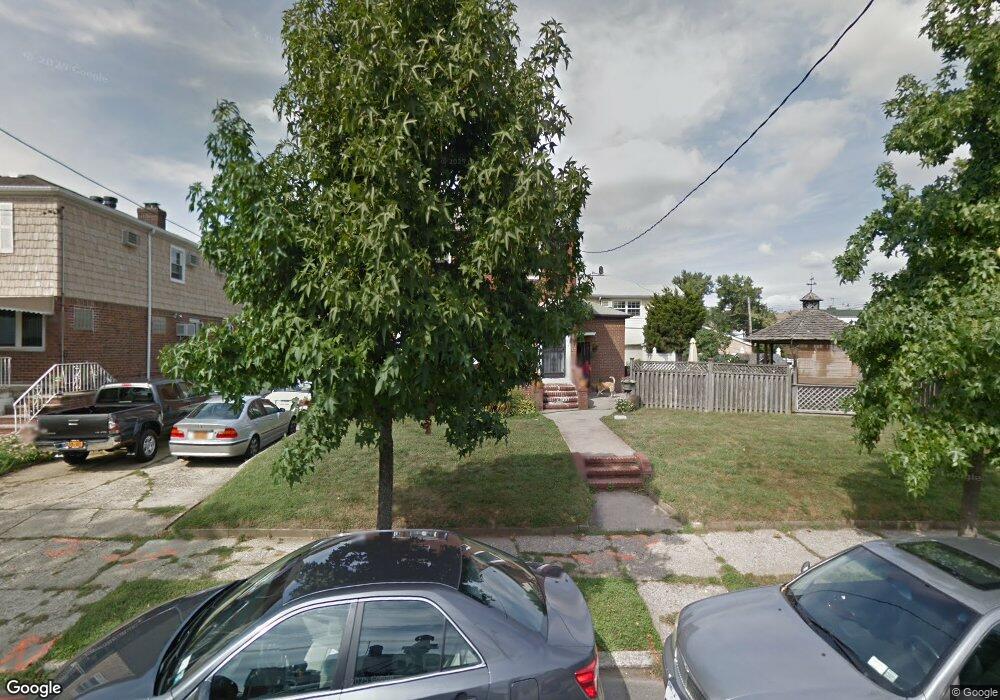 6306 138th St, Flushing, NY 11367 - photo 1