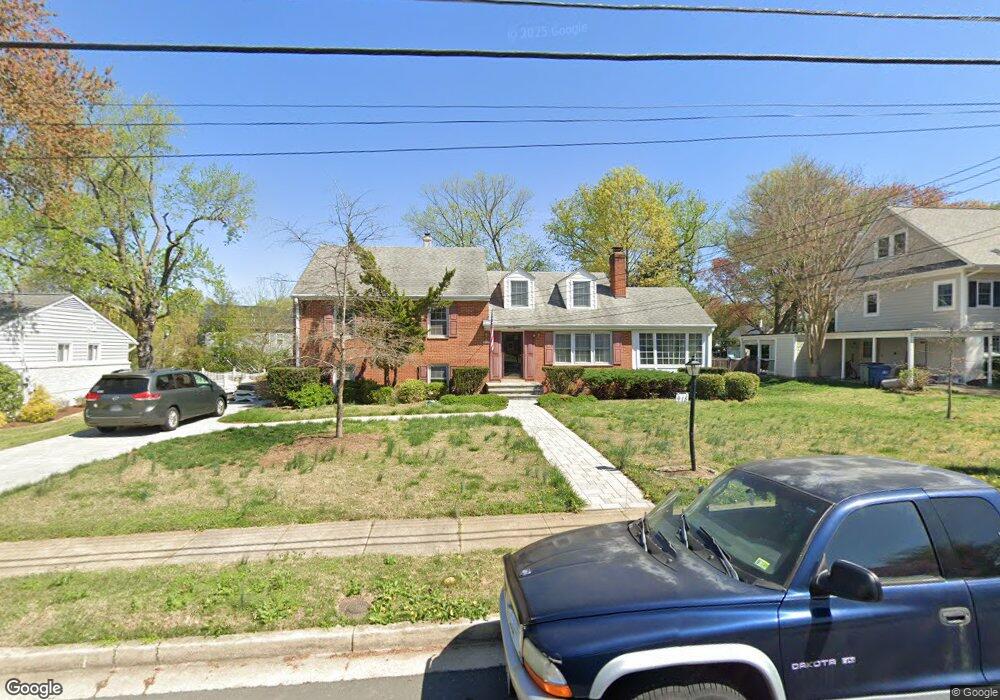 918 Croton Dr, Alexandria, VA 22308 - photo 1