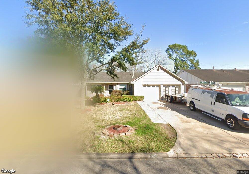 10411 White Clover Dr, Houston, TX 77089 - photo 1