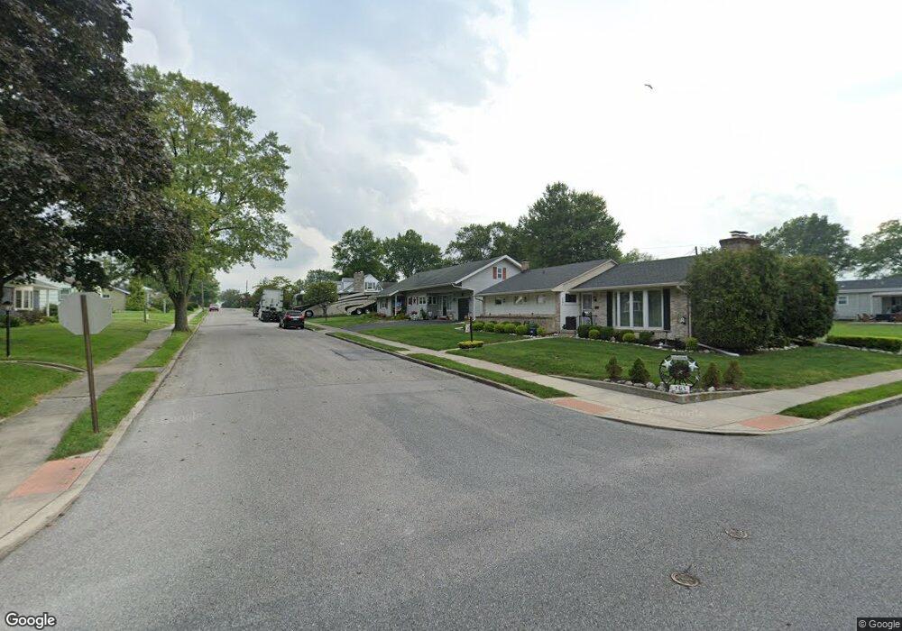 703 Highland Ave, Gettysburg, PA 17325 - photo 1