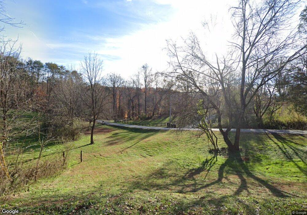 2931 W Gallaher Ferry Rd, Knoxville, TN 37932 - photo 1