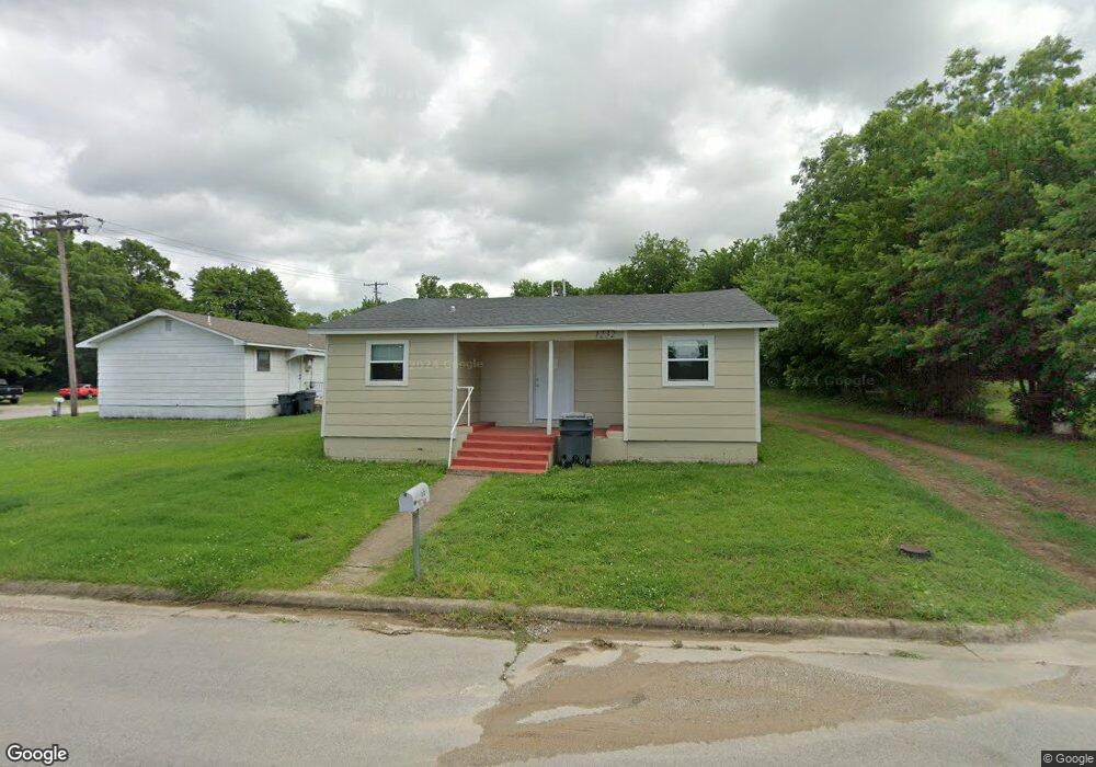 1232 10th Ave NE, Ardmore, OK 73401 - photo 1