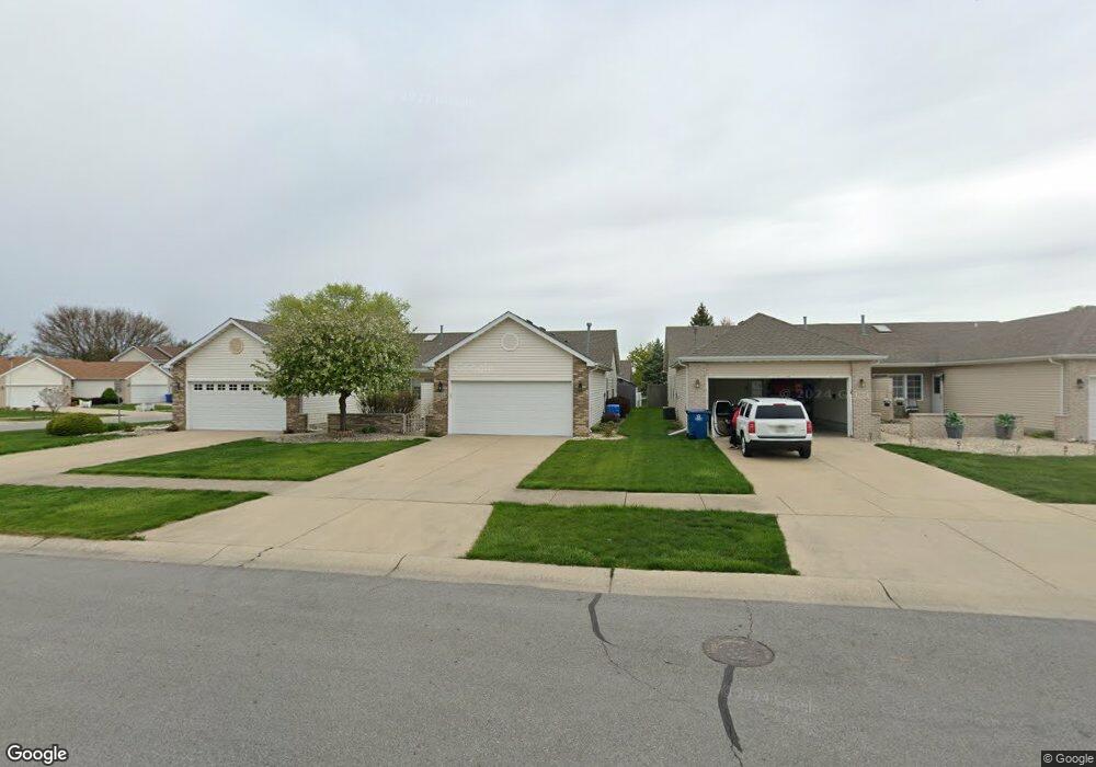 1614 Chestnut Dr, Crown Point, IN 46307 - photo 1