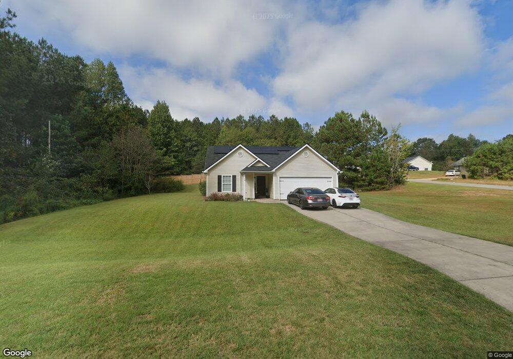 227 Lambert Overlook Cir, Carrollton, GA 30117 - photo 1