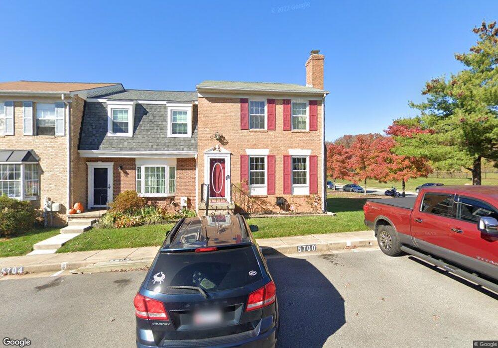 5700 Richardson Mews Square, Halethorpe, MD 21227 - photo 1