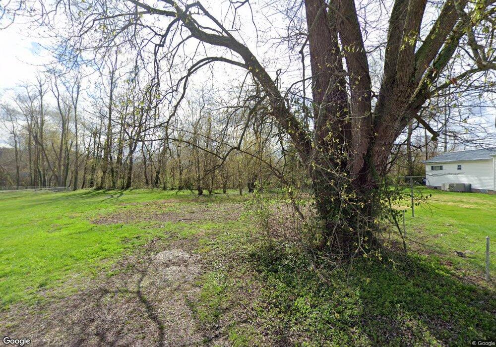 502 Curtis Ln, Dunbar, WV 25064 - photo 1