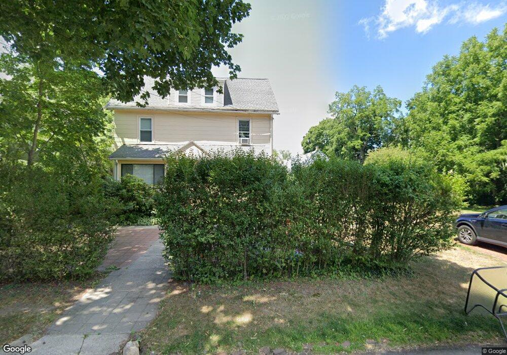 35-37 Clarendon St unit 35, Newton, MA 02460 - photo 1