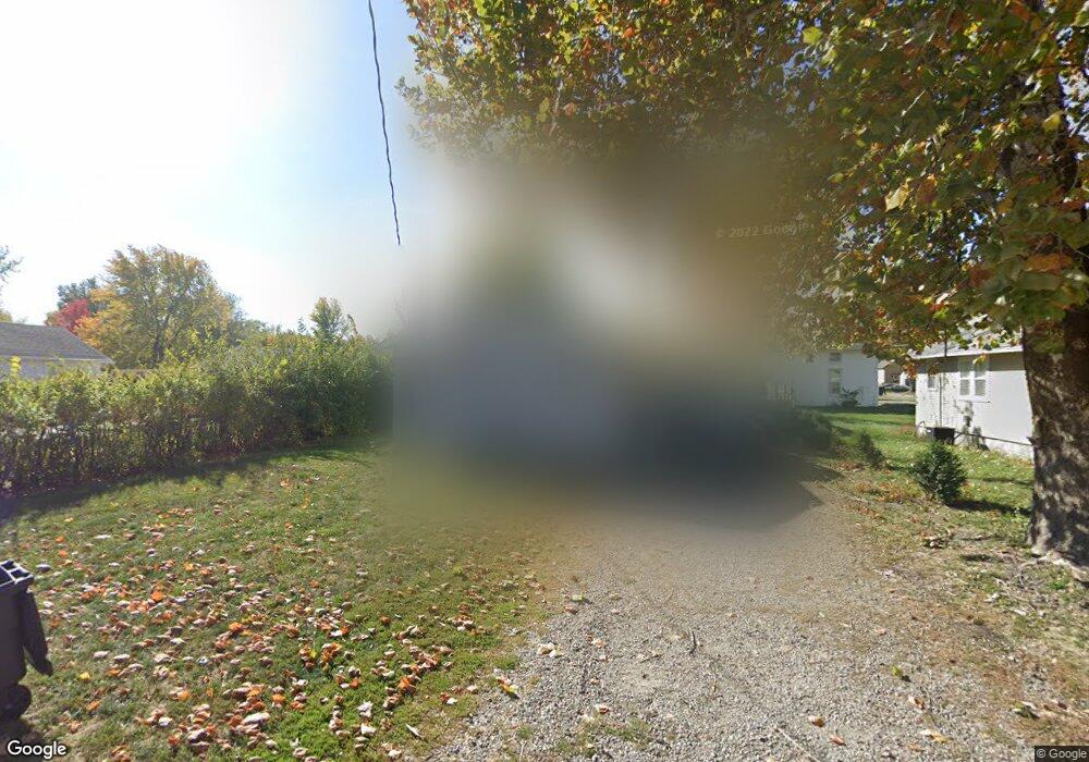 717 E 10th St N, Newton, IA 50208 - photo 1