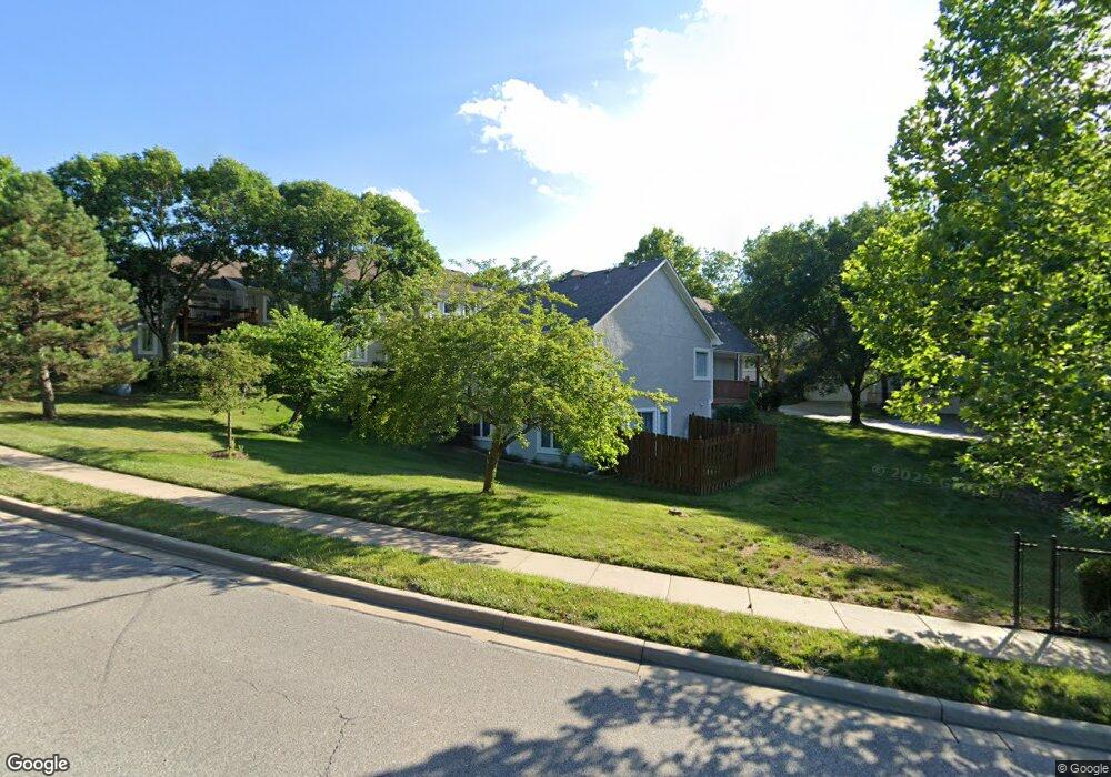 5807 Summit St, Shawnee, KS 66216 - photo 1