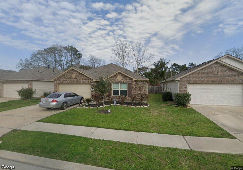 633 W Fairway Lake Dr, Alvin, TX 77511 - photo 1