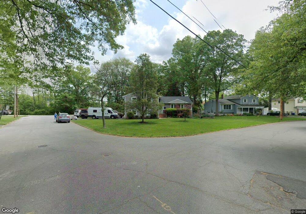 21 Mee Ln, New Providence, NJ 07974 - photo 1