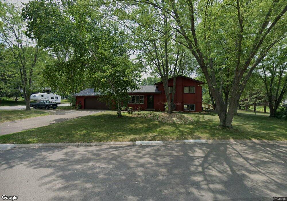 616 12th St N, Sauk Rapids, MN 56379 - photo 1