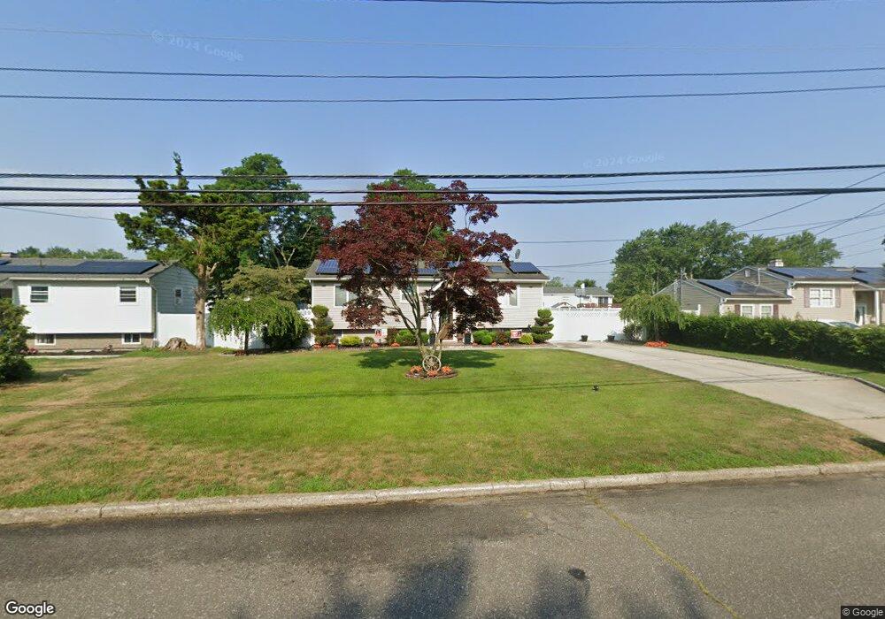 3014 Sipp Ave, Medford, NY 11763 - photo 1