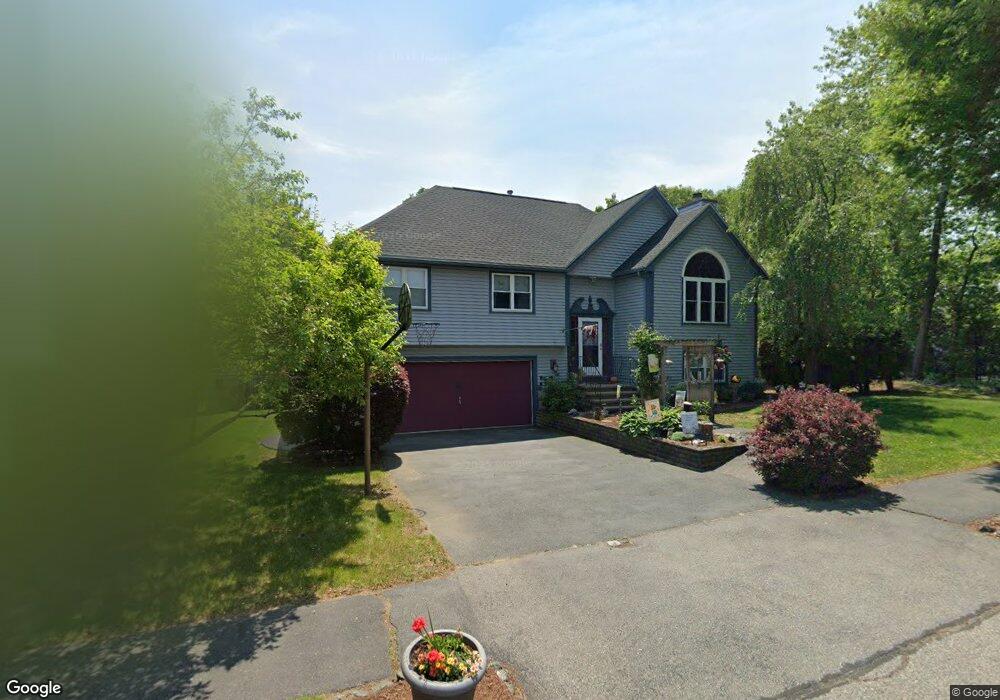 28 Sandra Rd, Peabody, MA 01960 - photo 1