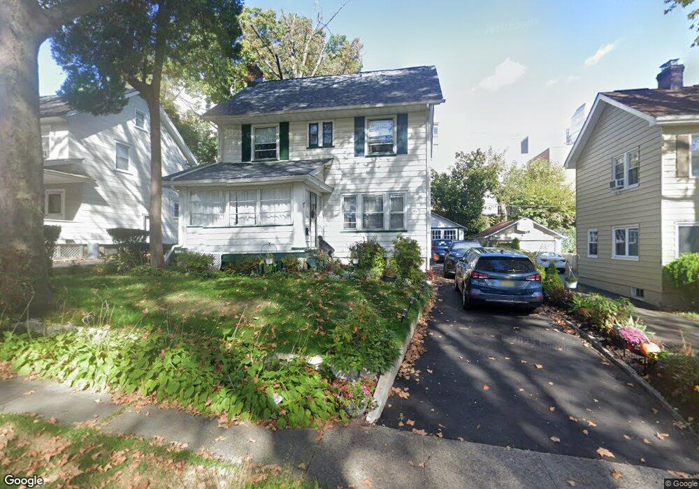 32 Hathaway Place, Glen Ridge, NJ 07028 - photo 1