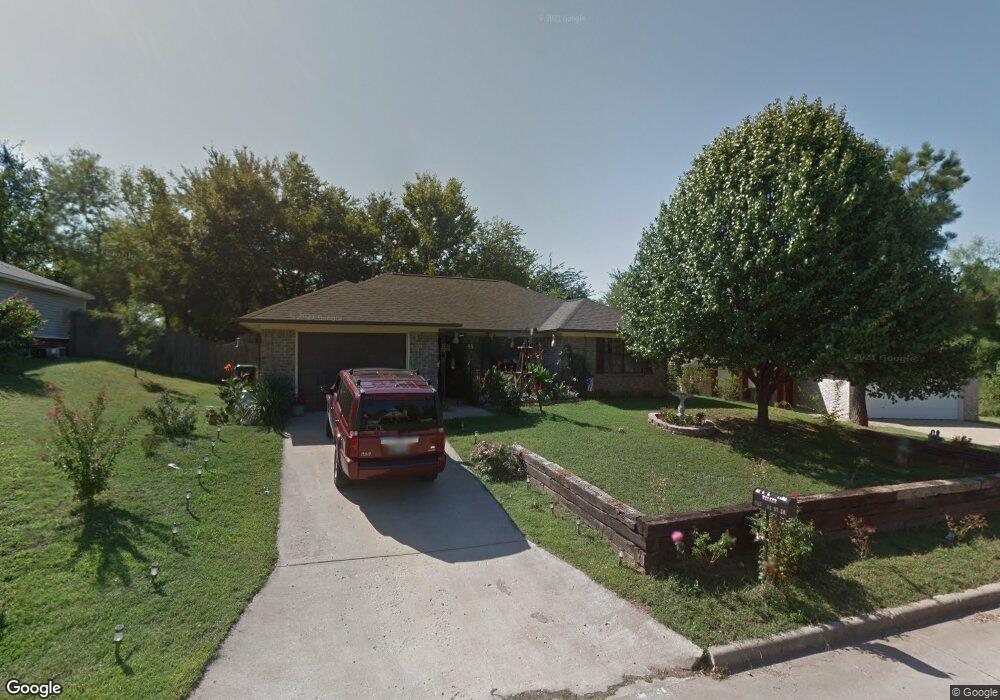 115 E 11th St S, Claremore, OK 74017 - photo 1