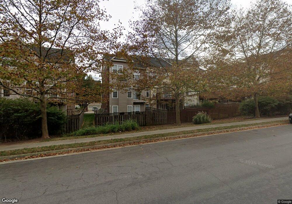 21947 Windy Oaks Square, Broadlands, VA 20148 - photo 1