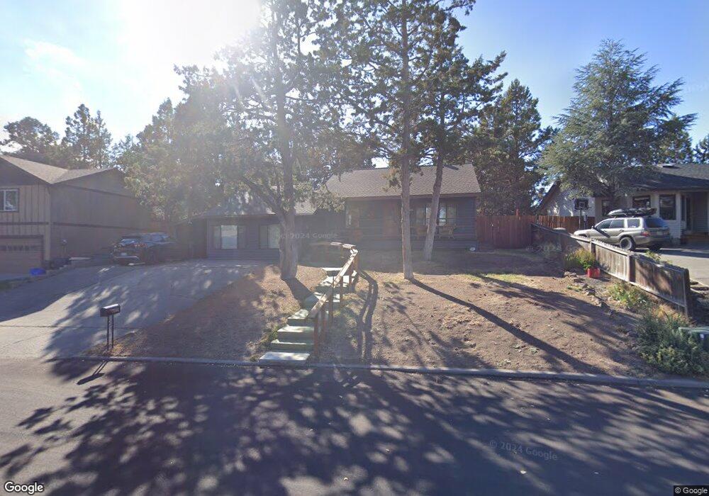 2819 NE Lotno Dr, Bend, OR 97701 - photo 1