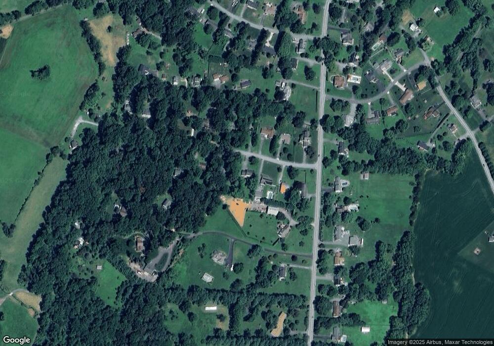 607 Trixsam Rd, Sykesville, MD 21784 - photo 1