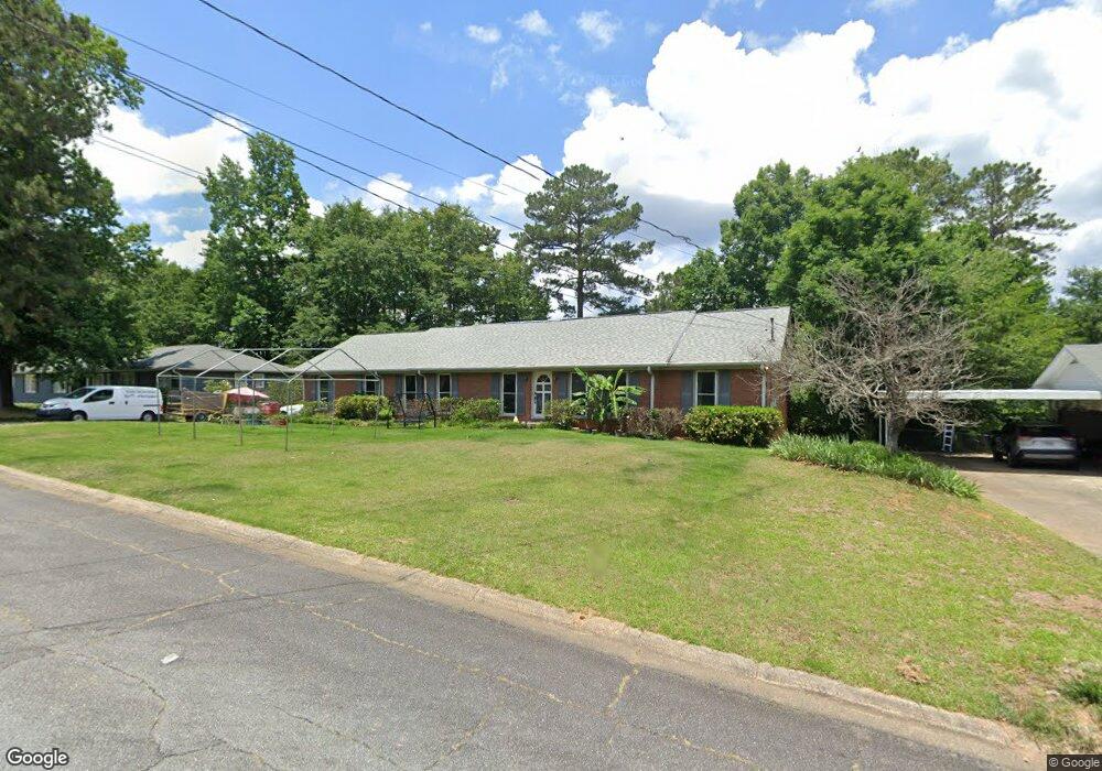 1084 Underwood Dr, Macon, GA 31210 - photo 1