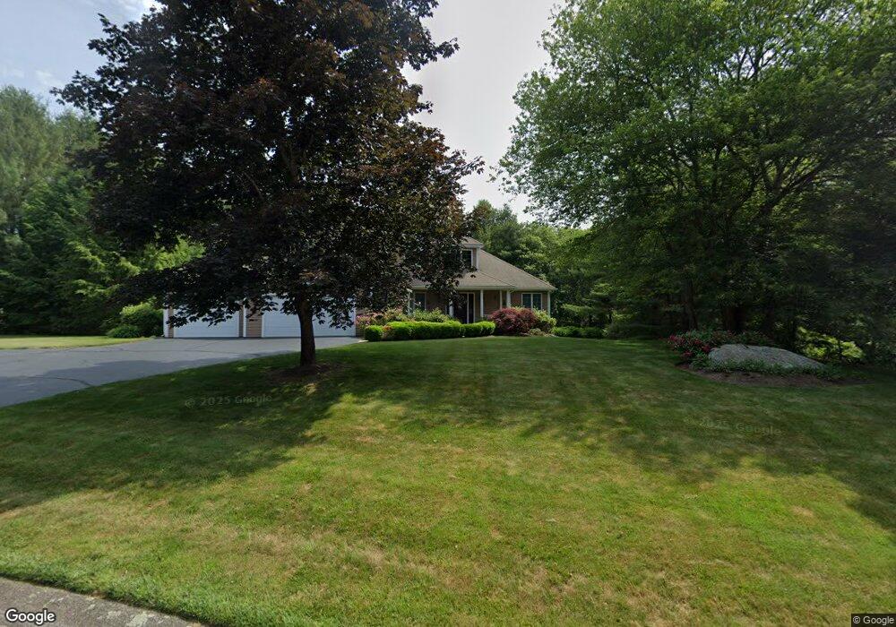 13 Finch Ln, Saunderstown, RI 02874 - photo 1