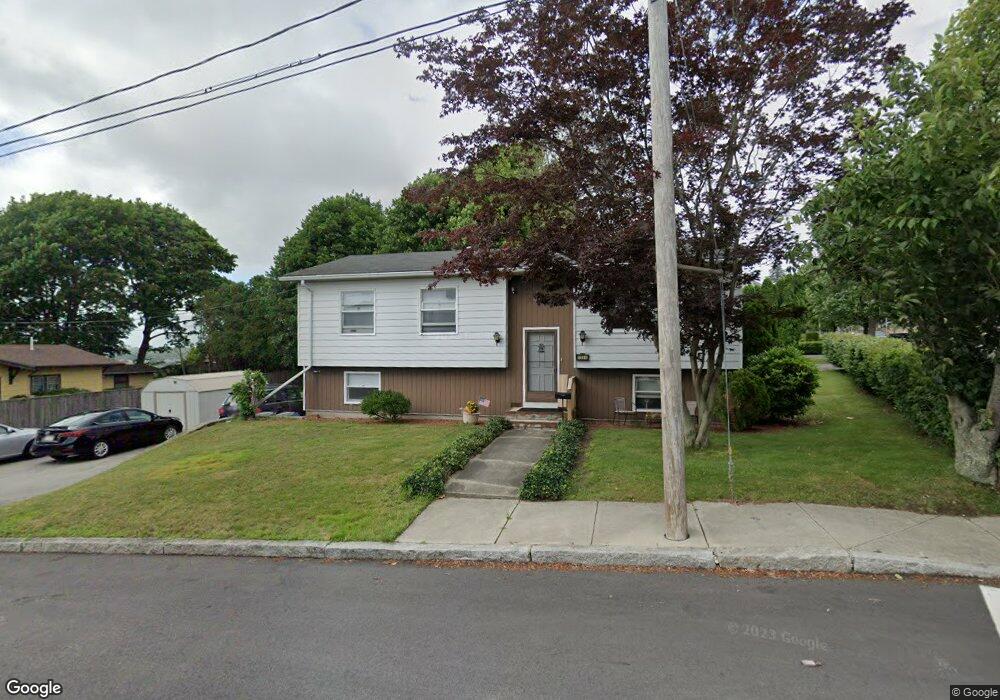 1554 Highland Ave, Fall River, MA 02720 - photo 1