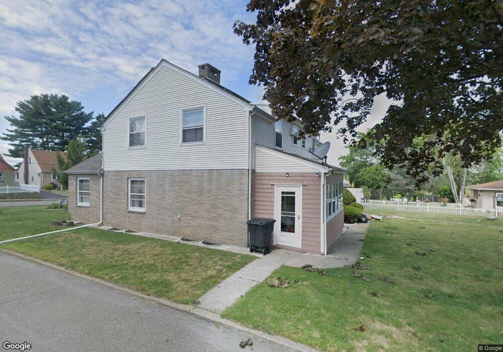 541 Putnam St, Hazleton, PA 18202 - photo 1